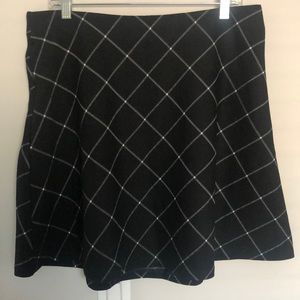 Loft plaid skater flowy skirt 🍁